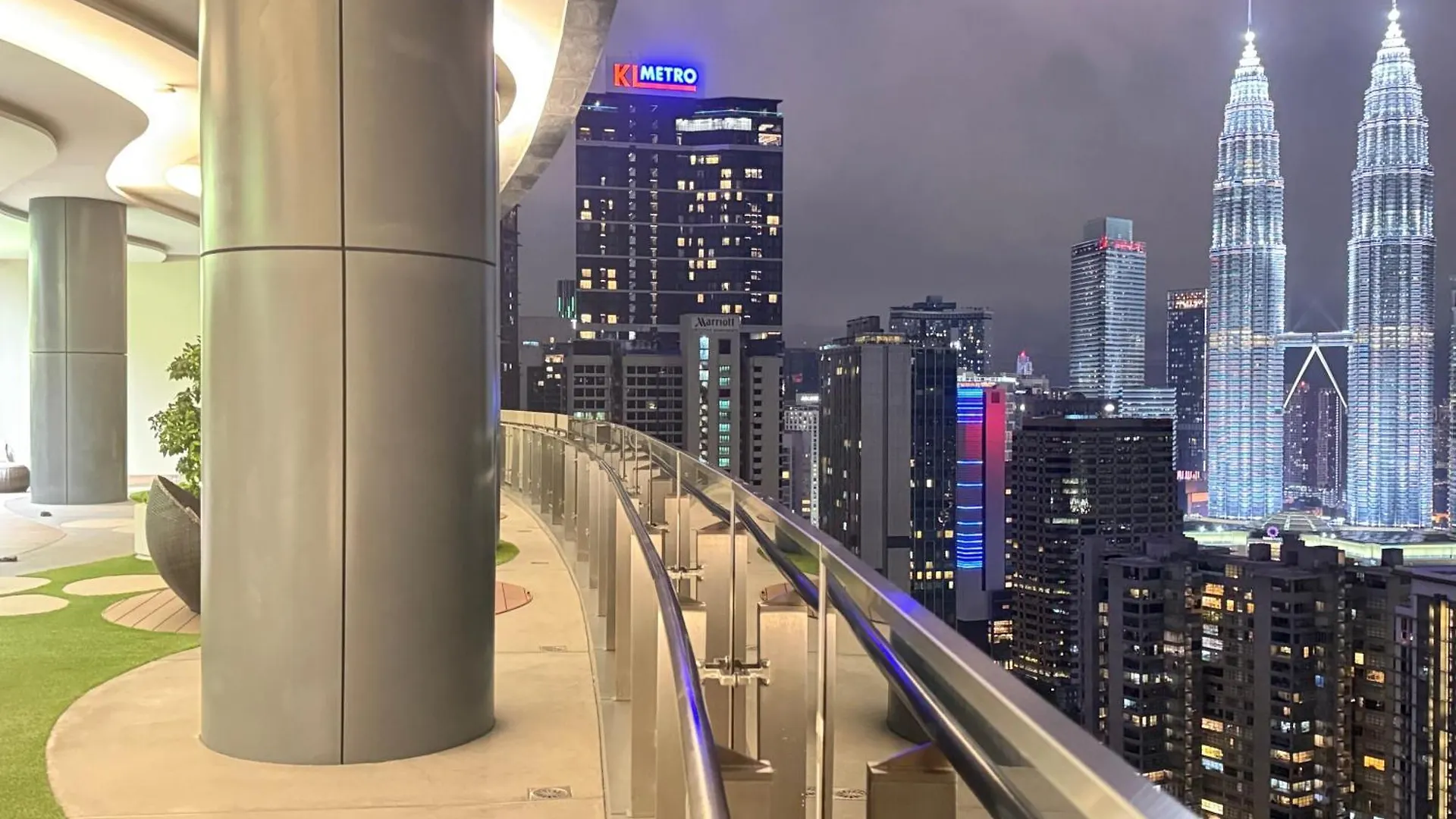 Eaton Residences Klcc By Armanee Kuala Lumpur Malaysia